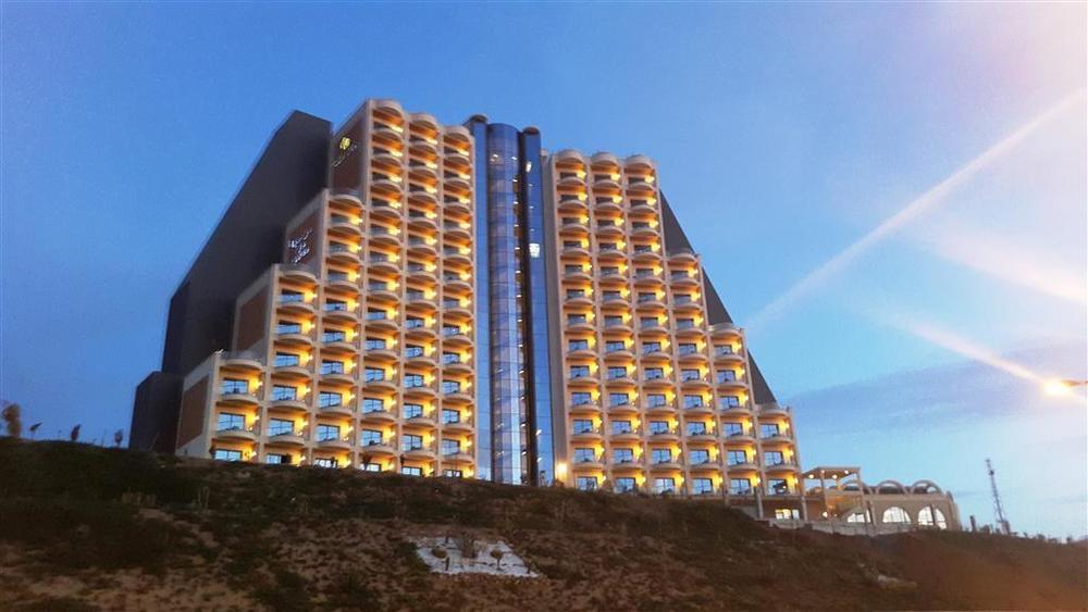 Royal Tulip Skikda Filfila Екстериор снимка